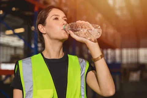 Más Energía y Menos Fatiga El Poder de los Electrolitos en la Industria